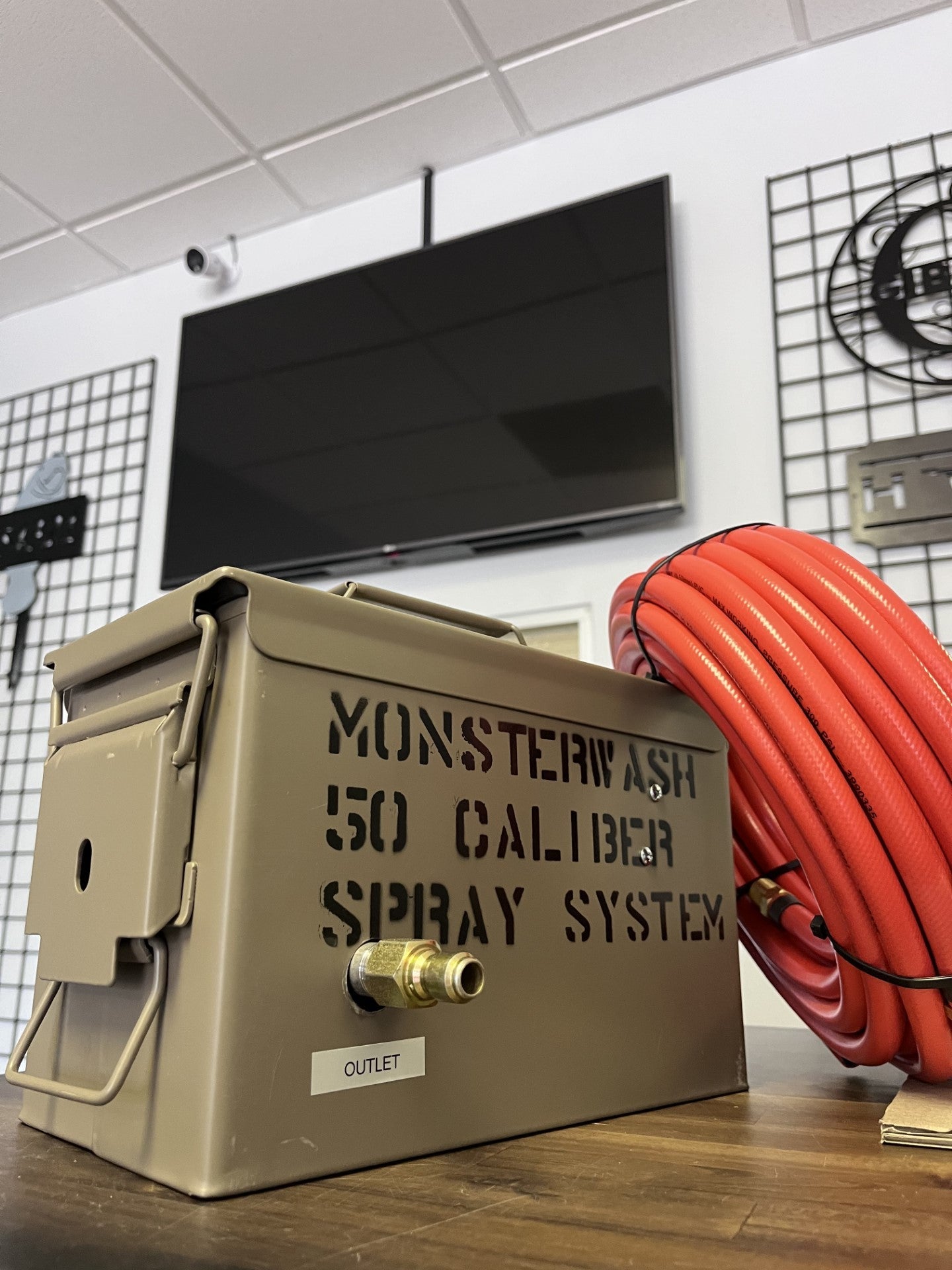 MonsterWash 50 Caliber Spray System (Milwaukee Battery Adapter)