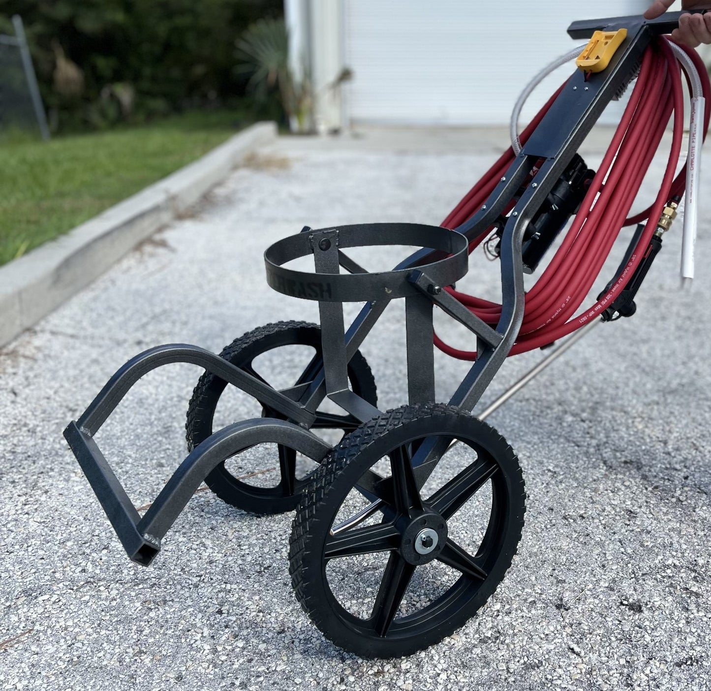 MonsterWash Spray Cart (DeWalt Battery Adapter)